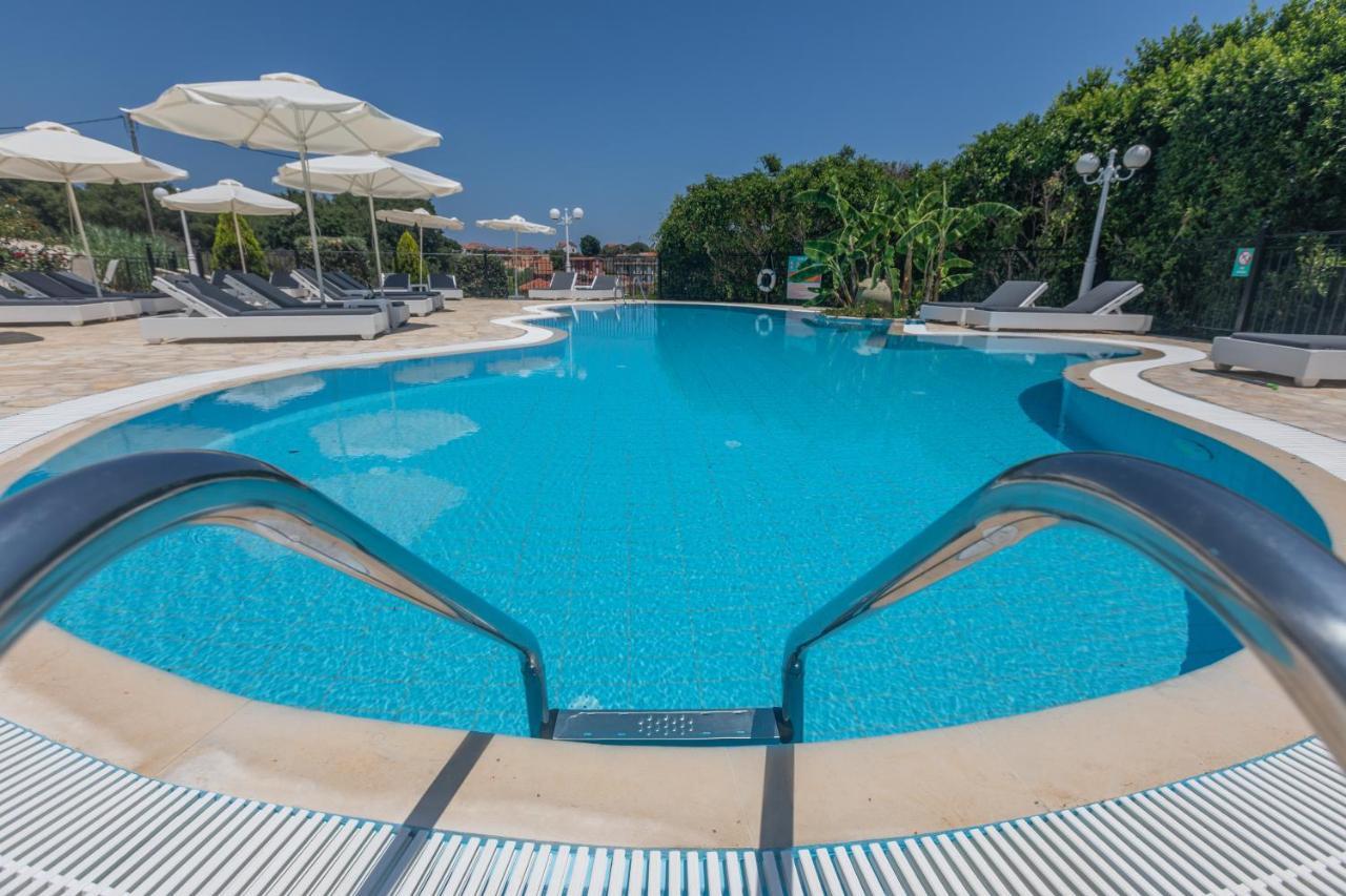 Pelagos Apartments Skala  外观 照片