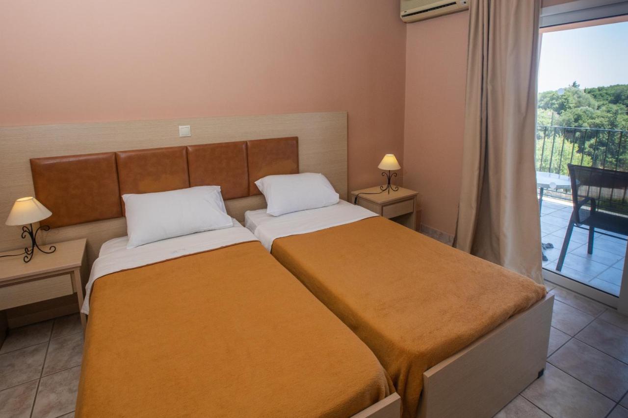 Pelagos Apartments Skala  外观 照片