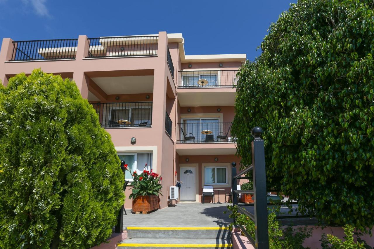 Pelagos Apartments Skala  外观 照片